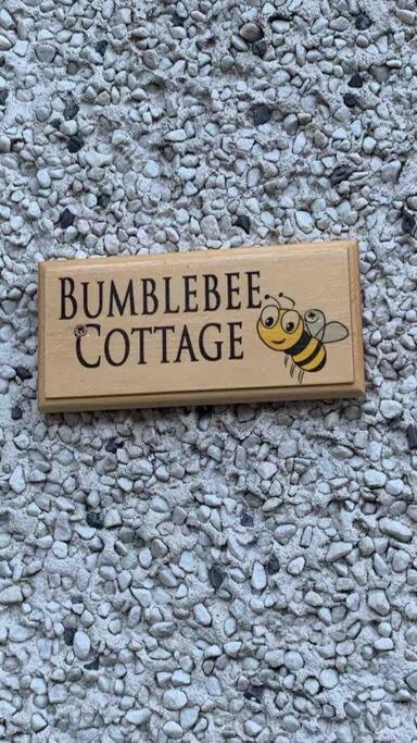 Bumblebee Cottage Ντόνεγκαλ Εξωτερικό φωτογραφία
